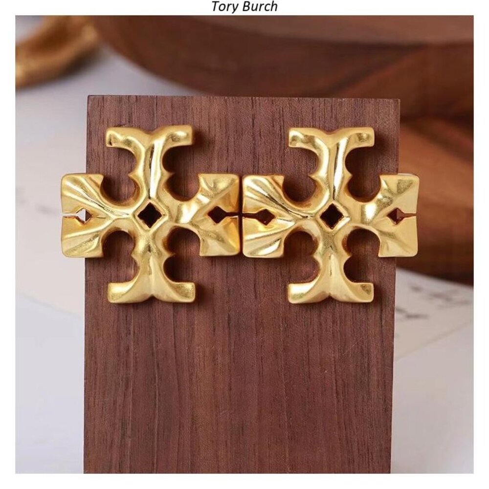Tory Burch gold earrings - Picture 1 of 5